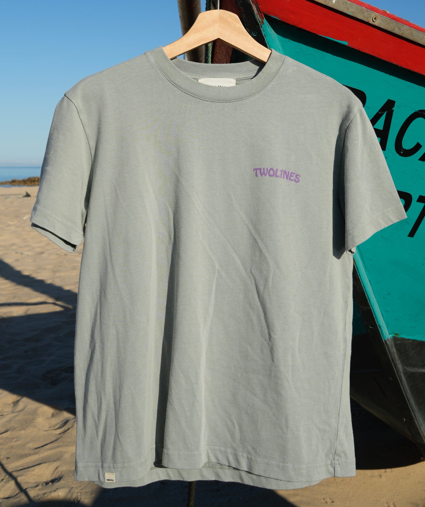 T-Shirt Twolines - poisedon green