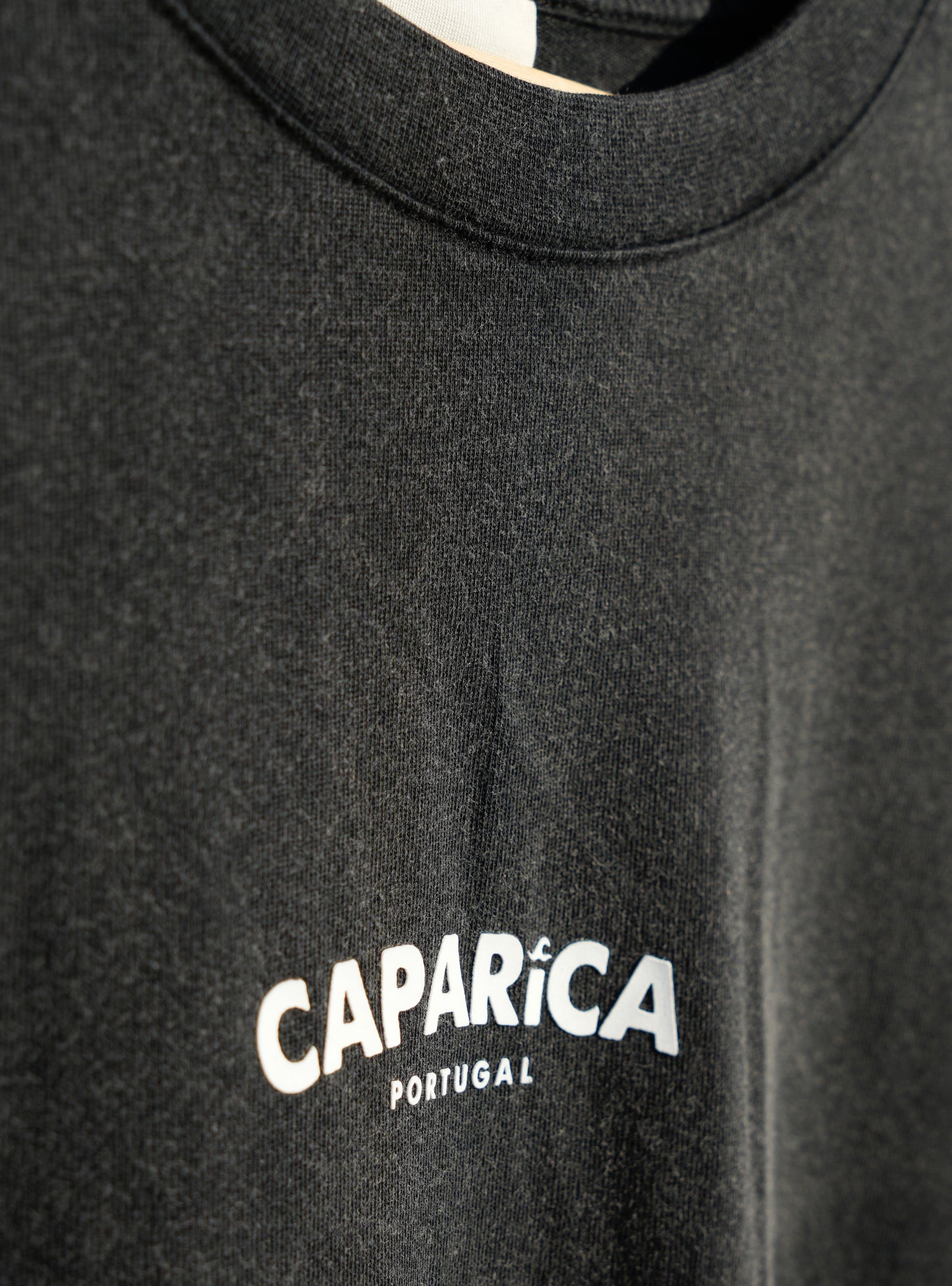 T-Shirt Twolines - caparica black