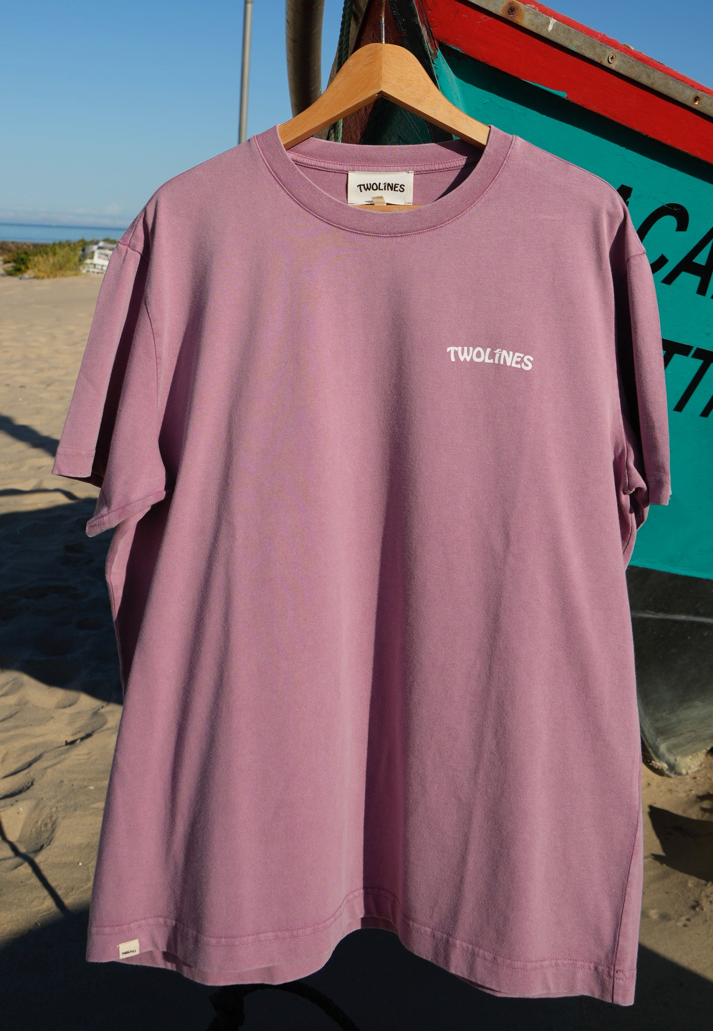 T-Shirt Twolines - costa da caparica   / purple