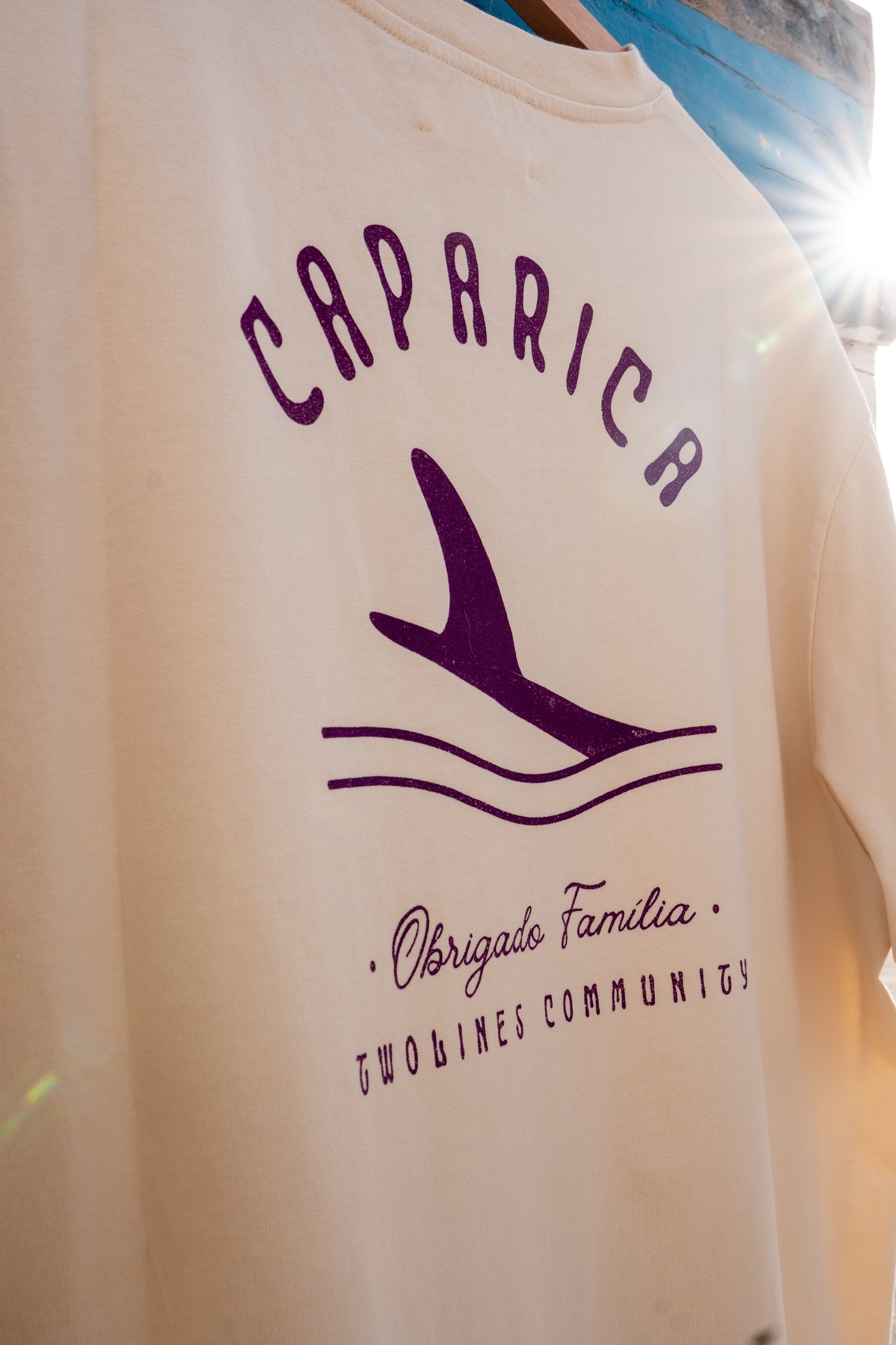 T-Shirt Twolines - caparica single fin / sand
